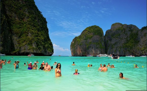 Thai-Land's Recipe For Tourists