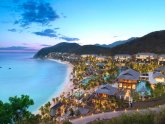 Rest Of Tourists In Sanya